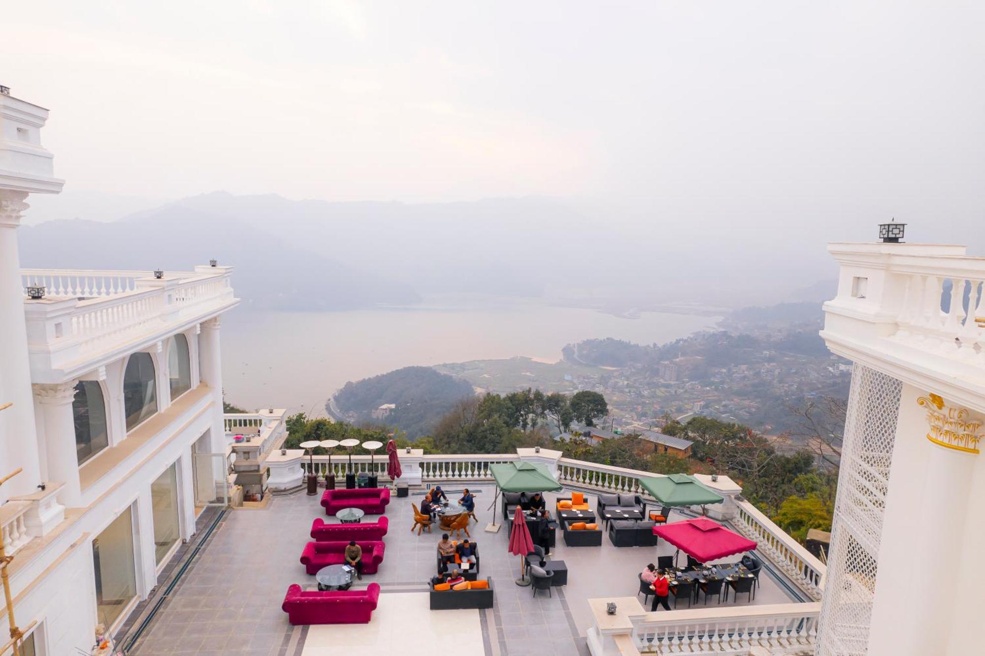 Le Glamour Resort & Wellness Spa بوكْرا المظهر الخارجي الصورة