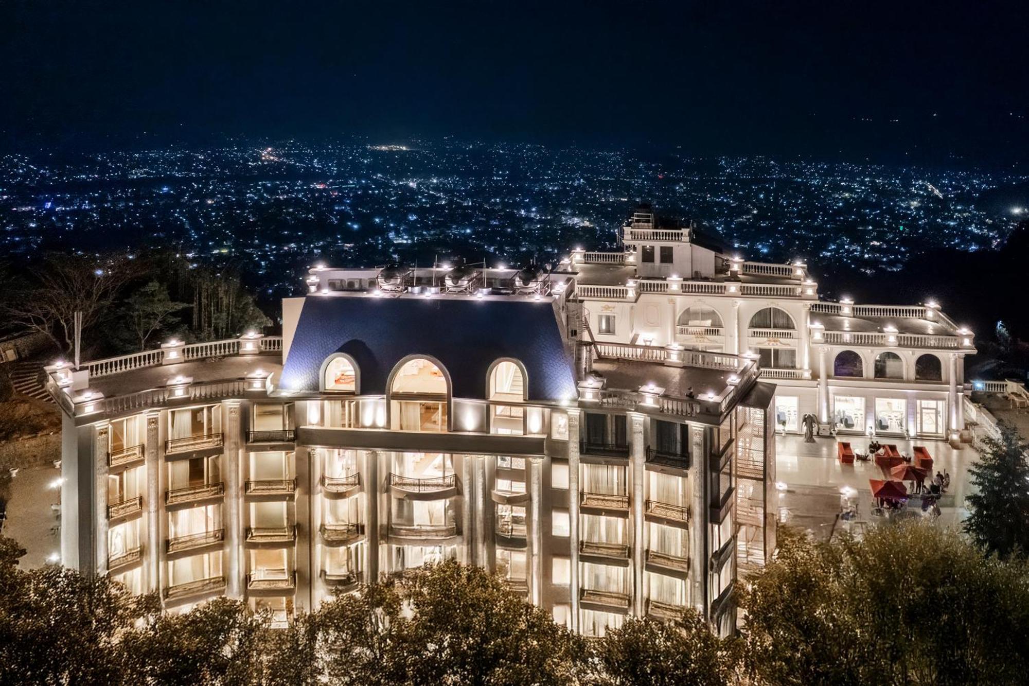 Le Glamour Resort & Wellness Spa بوكْرا المظهر الخارجي الصورة